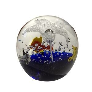 Artglass Flower Spout Fish Aquarium Blue Round Paperweight 11" Around 4" Across